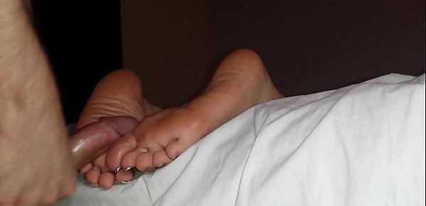  Cumming On Girlfriend&039;s Feet 18